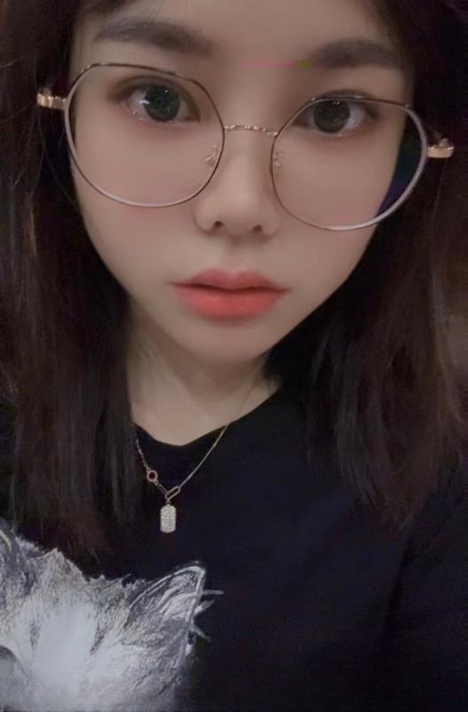 短发活泼娃娃脸 图 2