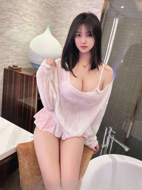 女大御姐会喷水