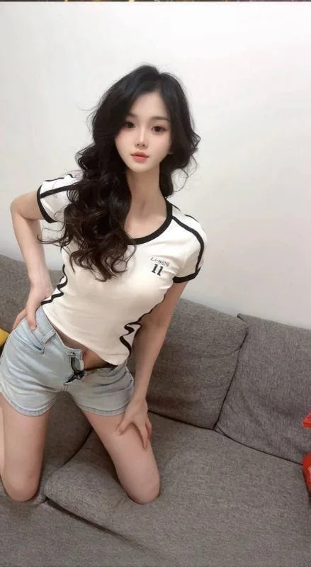苗条模特身材梦舒 图 3