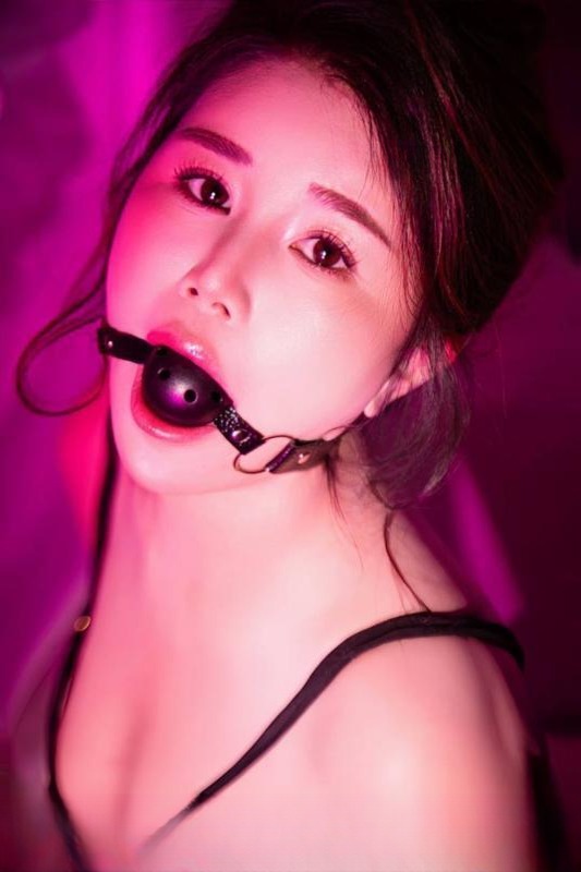 照片把我看硬了SM