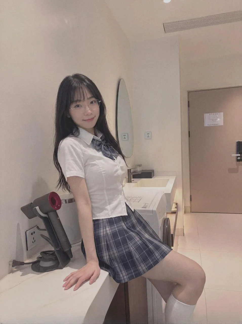 超粉嫩的学生妹 图 2