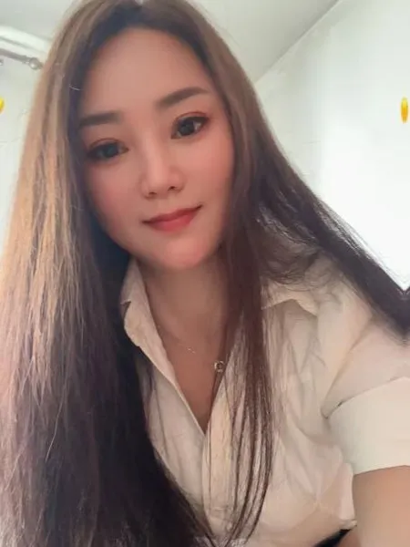 体验河北红酒姐