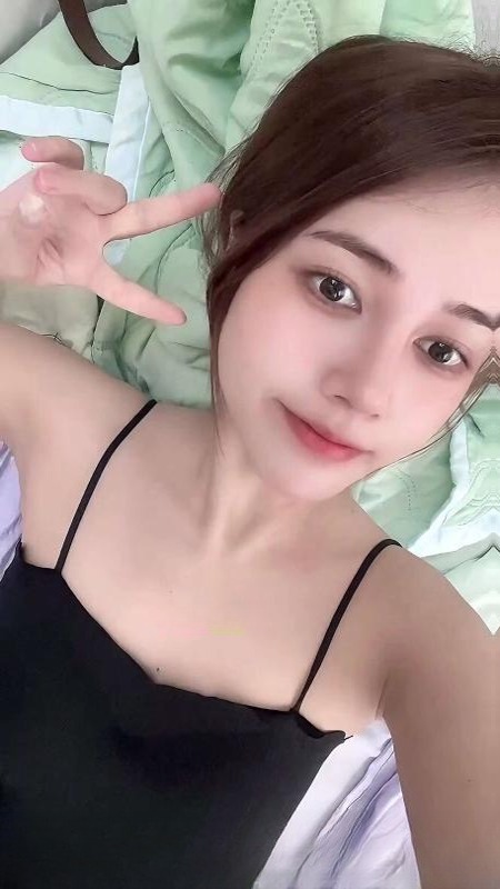 钢管舞女彤彤