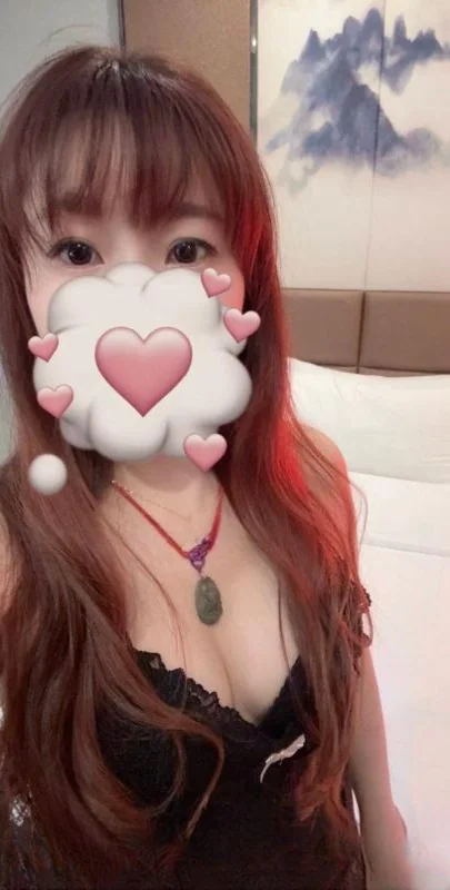 会喷水的大奶骚货