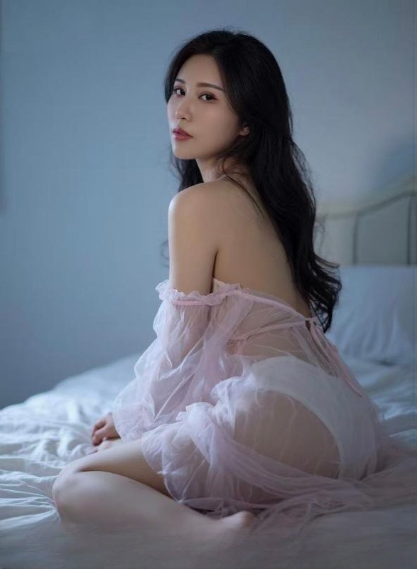 旗袍美女米朵 图 2