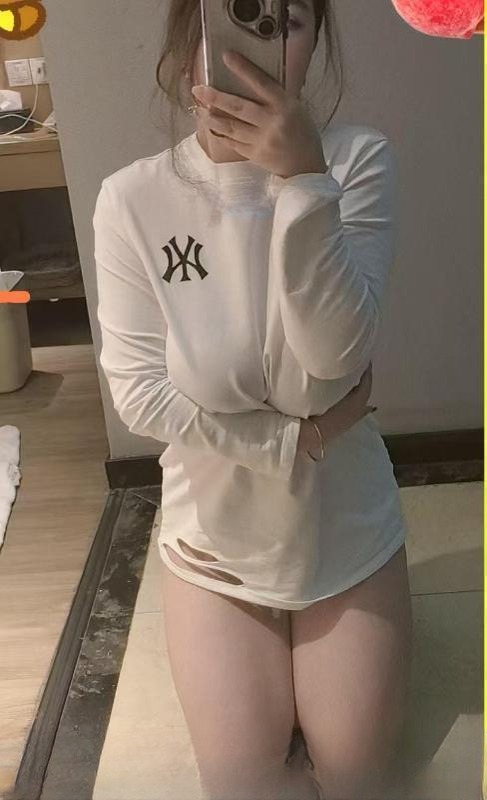 一个大奶的宝藏女孩 图 2