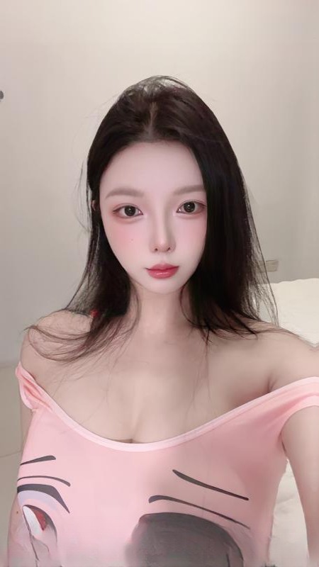 温柔模特姐姐