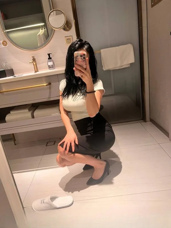 观音桥S型美女 图 2