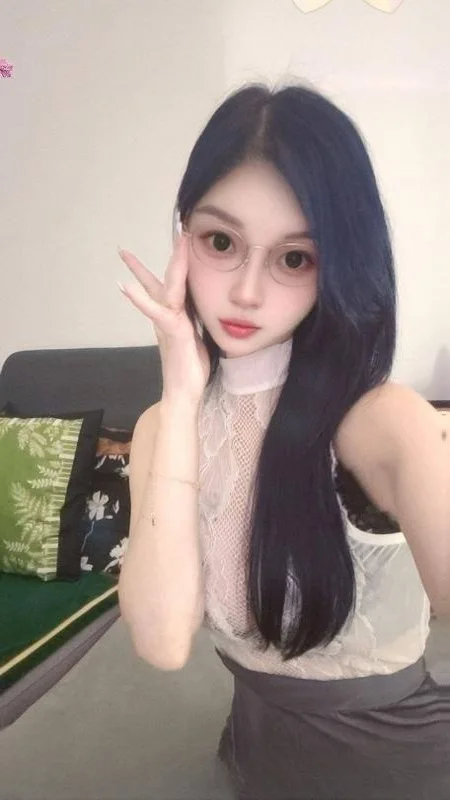 天河魅魔附体御姐小小
