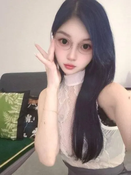 天河魅魔附体御姐小小