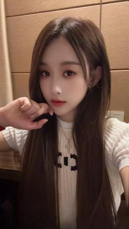 高挑嫩妹服务不错 图 2