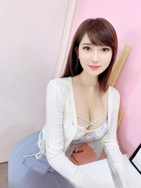 华阳大胸少妇香香