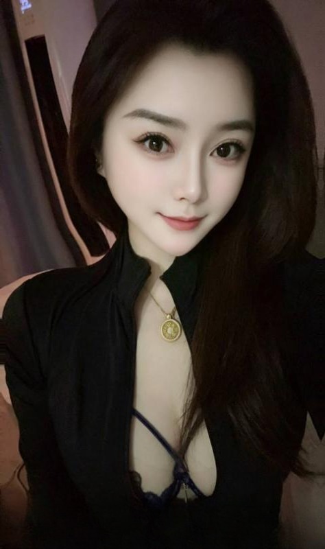 风情大胸御姐在兼职