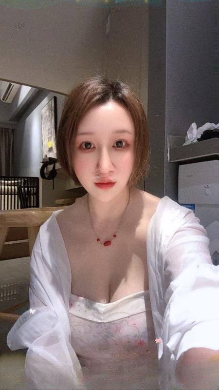 南山大奶御姐少妇蜜桃