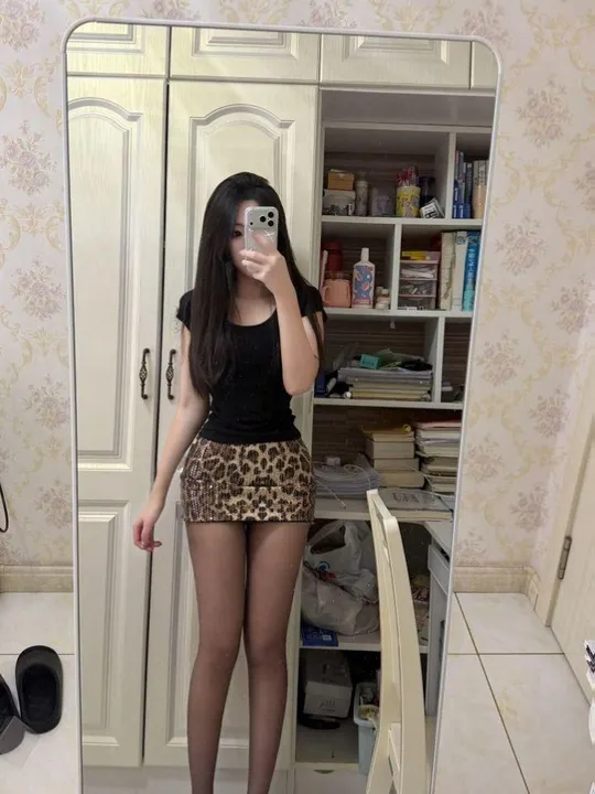 尤物妹妹服务很主动