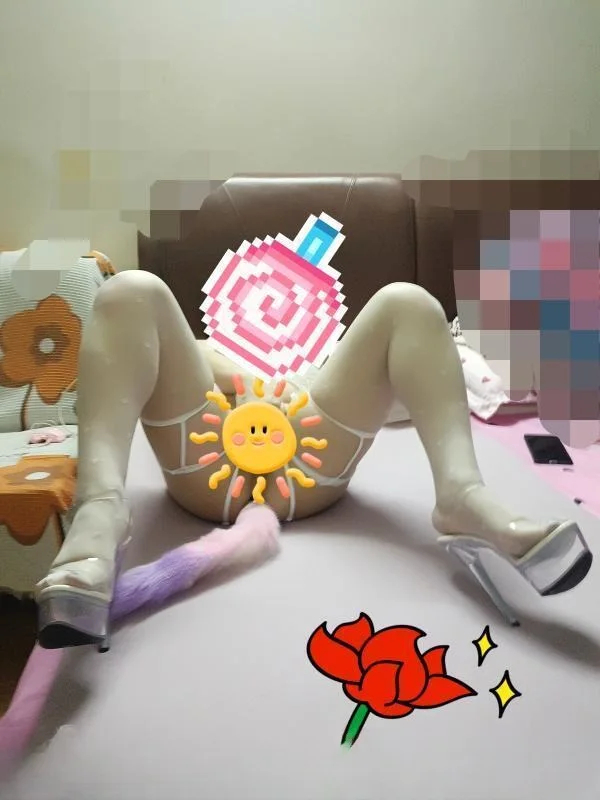 皮肤白熟姐姐喷水三通 图 3
