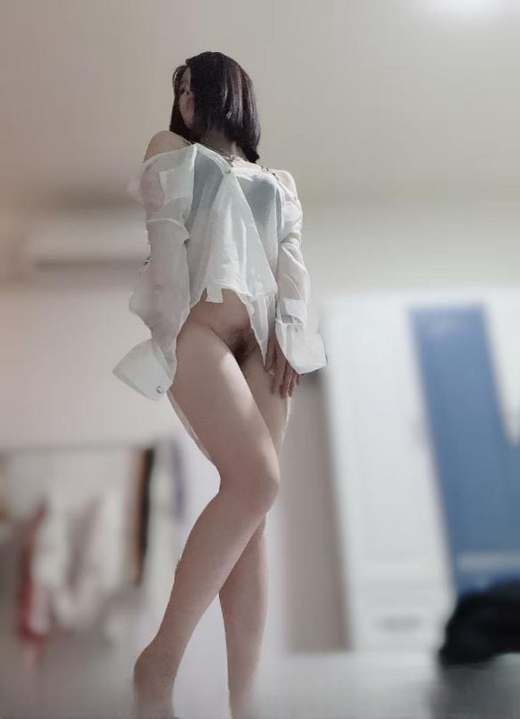 三点粉粉小骚妇 图 2