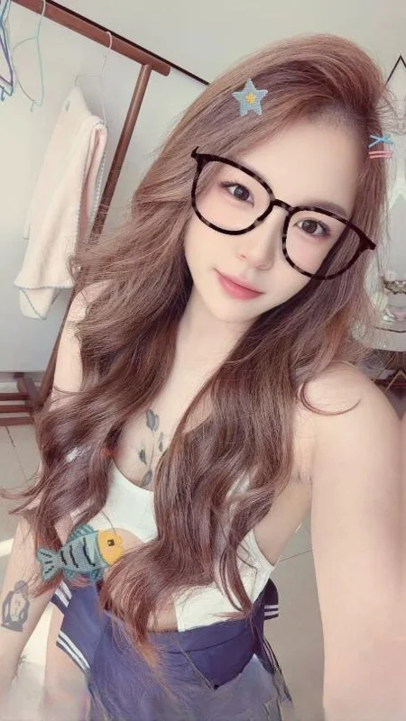 南开性感大奶御姐幂幂 图 2