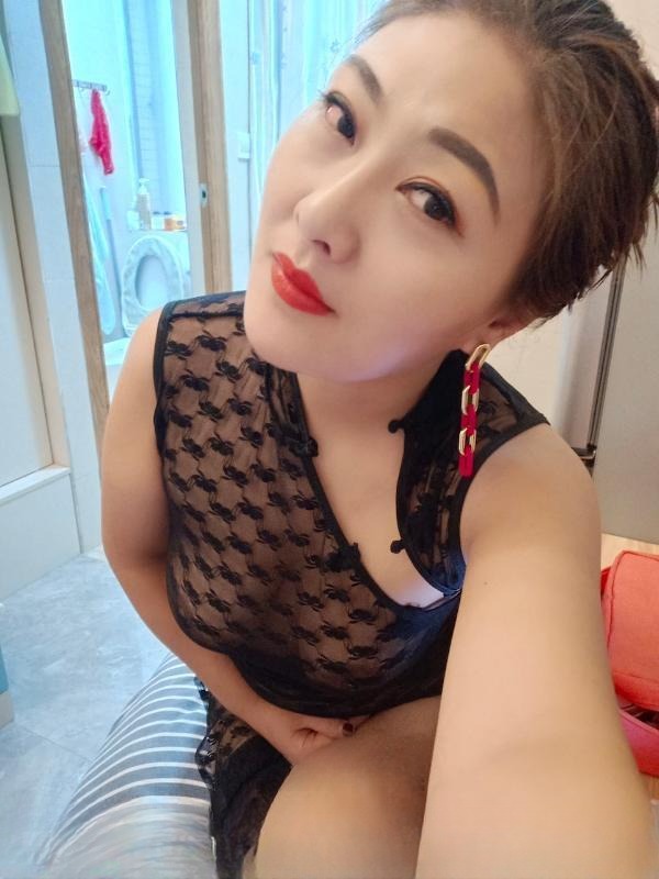 东北美少妇黄妮 图 3