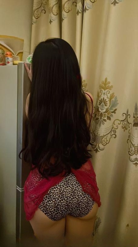 白云大胸骚妇 图 3