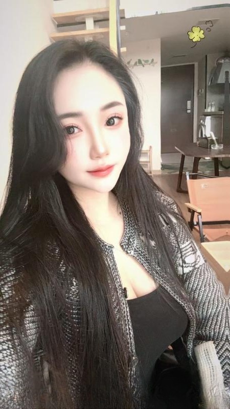 性感大胸奶瓶 图 3
