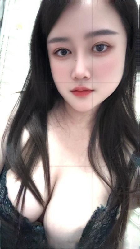 华阳大胸御姐 图 2