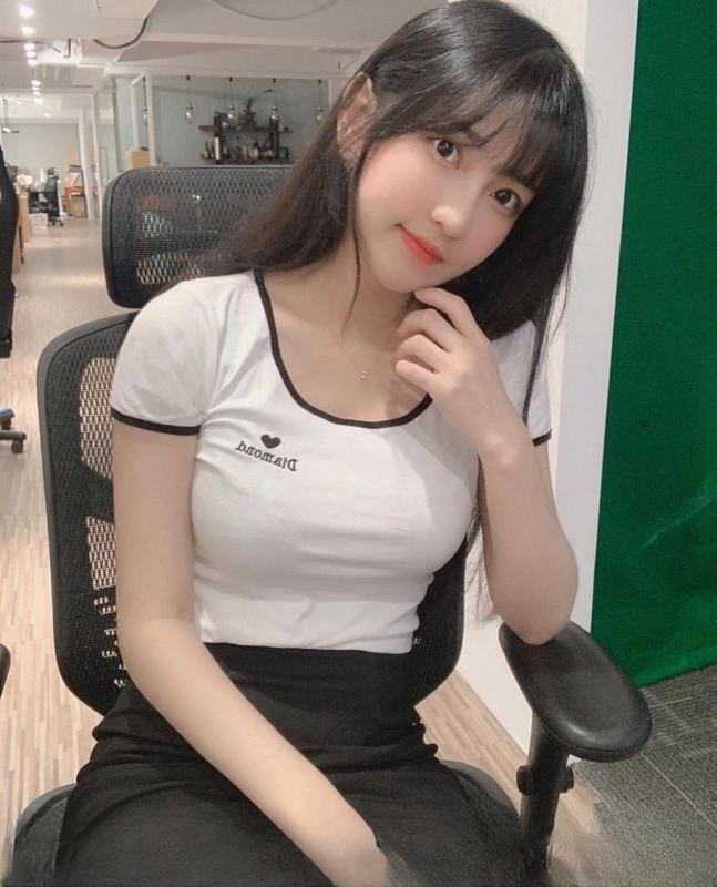 服务型女孩 图 2
