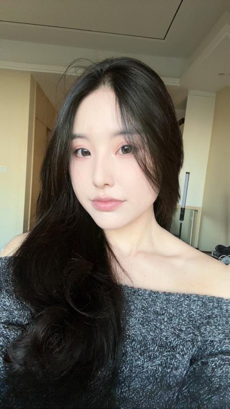 健身腹肌女郎悠悠老师