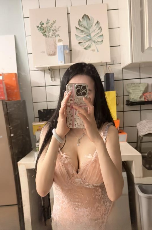 西湖区大奶妹婷婷