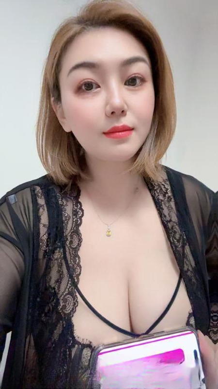 大屁股少妇 图 2