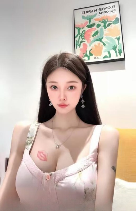性感S型美女瑜伽教练