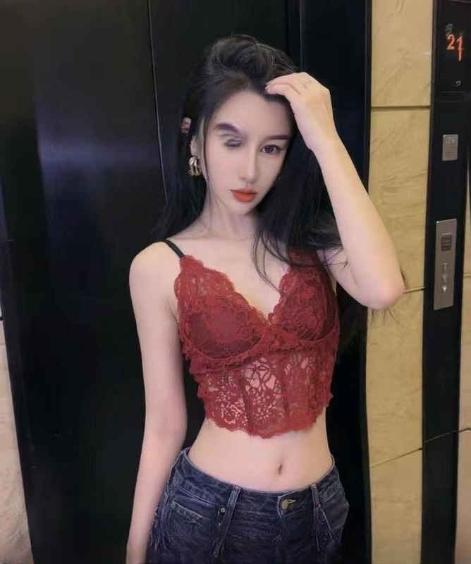 高颜值细腰可欣