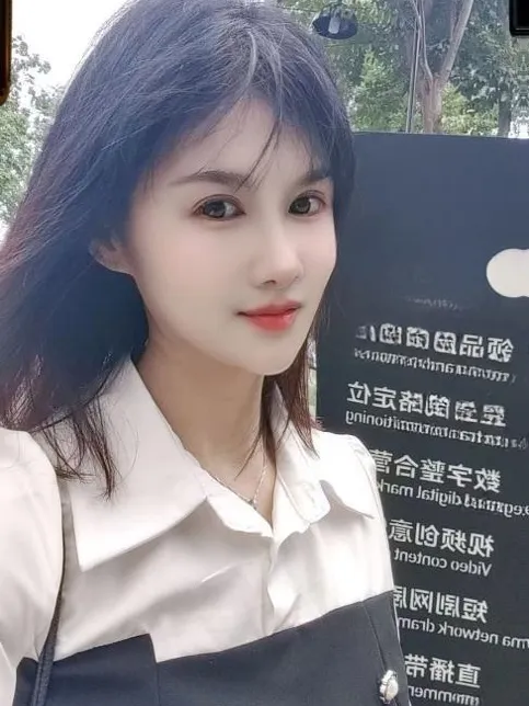 蜀山区妹子洋洋