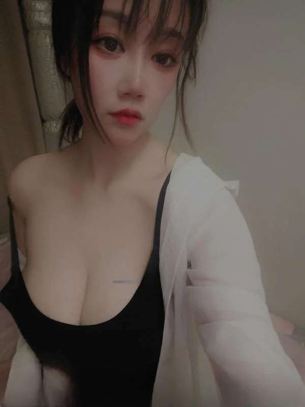 坂田巨乳乳胶 图 2