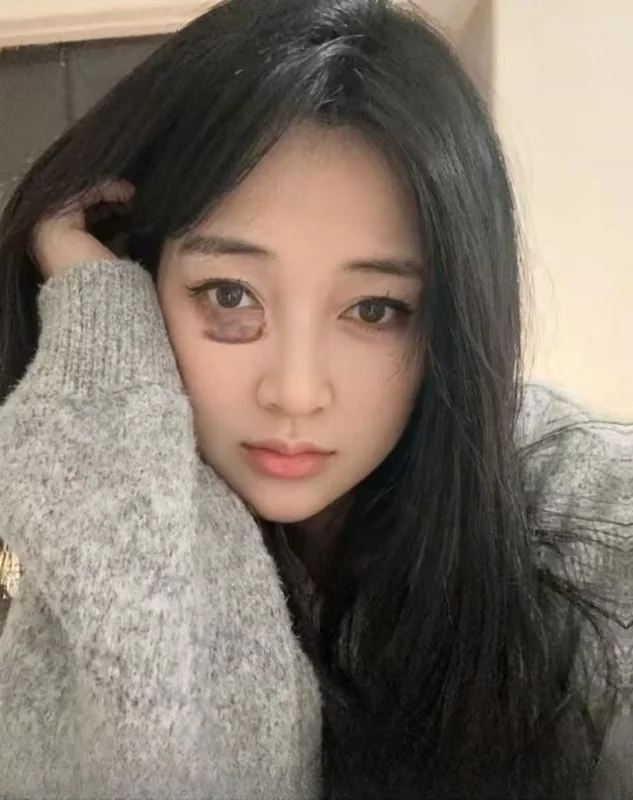 丰满翘臀老师口活好 图 3
