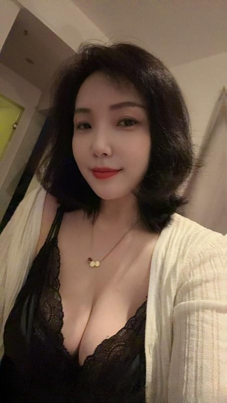 性感美妇悦悦 图 2