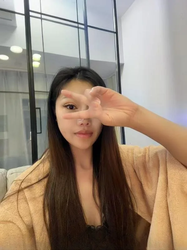 长腿骚女桃桃 图 4