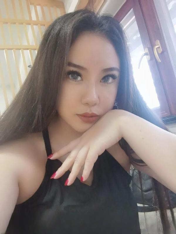 大奶少妇莹莹