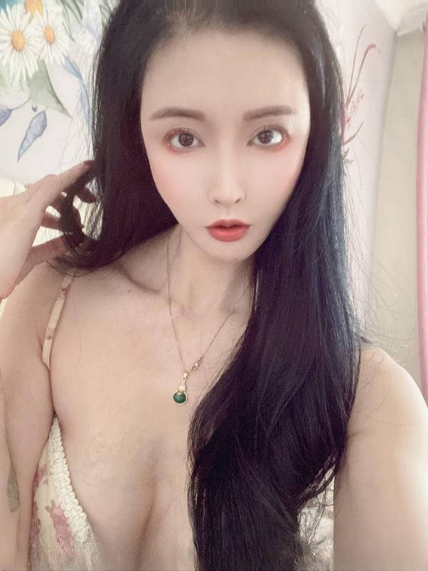 东区性感小姐姐 图 3