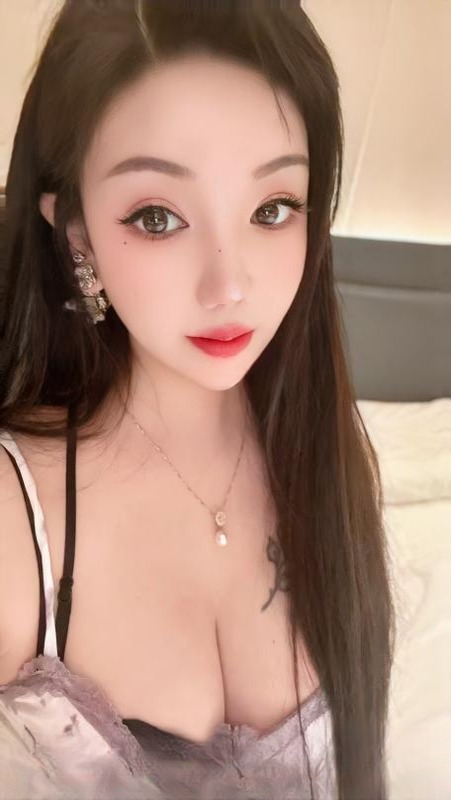 福田巨乳骚熟女 图 3