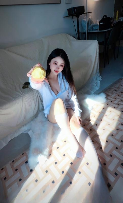 南城舌吻大美女 图 3