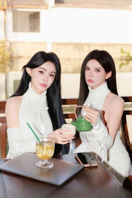 丰满姐妹 图 2