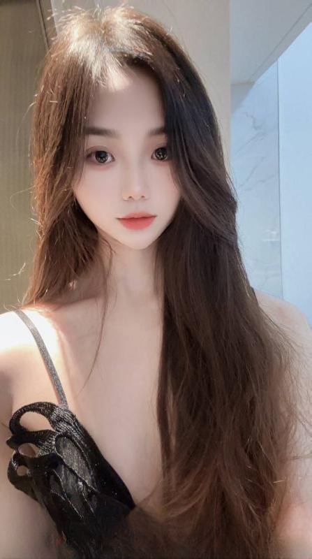 女上榨汁模特梦舒