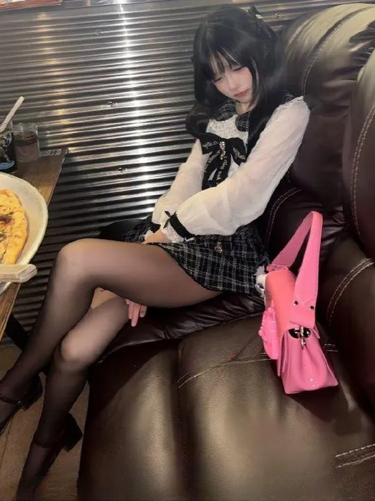 绝美黑丝嫩鲍刚做