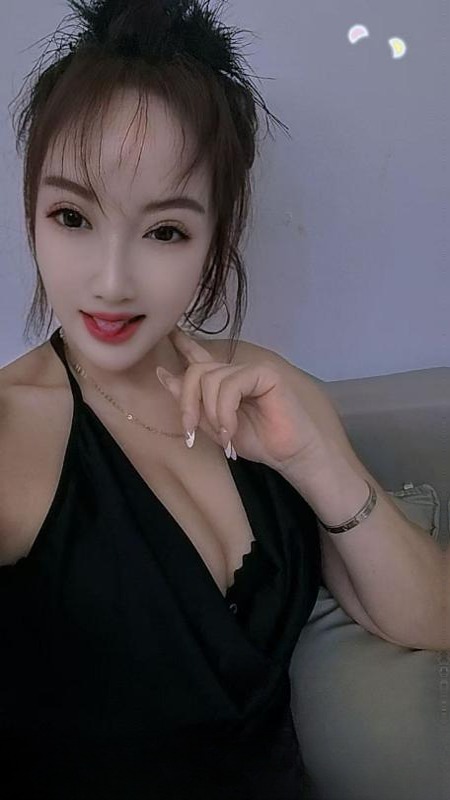 龙华风骚服务少妇 图 2