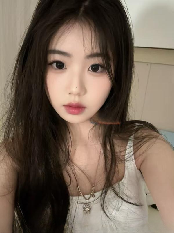 清纯闷骚七七 图 4