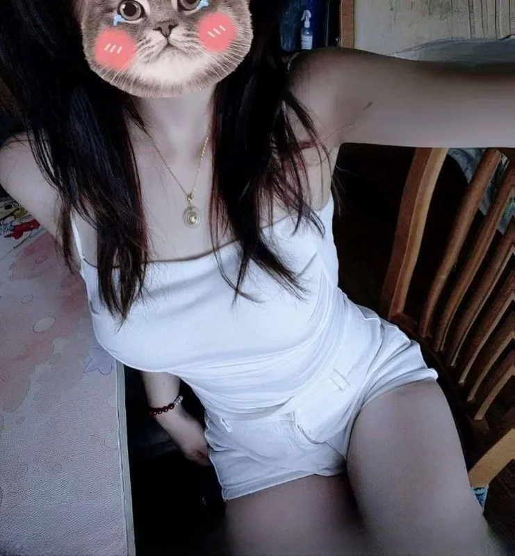 骚气妹子口活一流 图 4