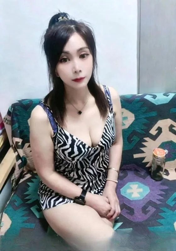 河北娇小四川熟女