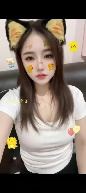 大胸性感小野猫 图 3