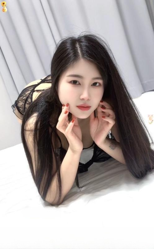 大波美臀多汁骚货 图 3